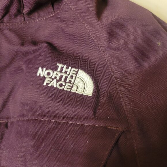 The North Face Women’s Ski Snow Hooded Jacket Dark Purple Size XS/TP - Picture 3 of 16